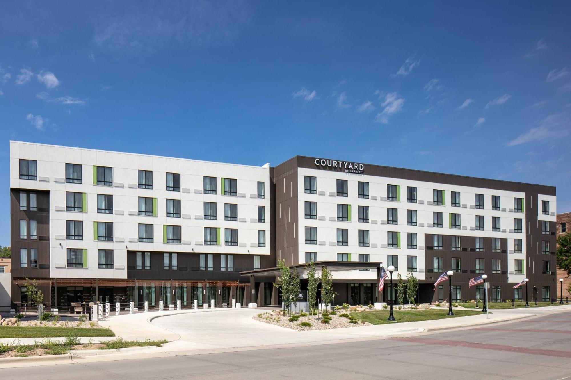 Courtyard Sioux City Downtown/Convention Center Esterno foto